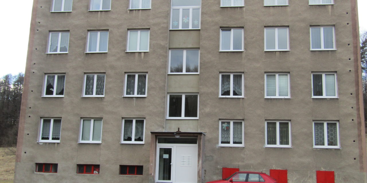 12/2018 – Veřejná zakázka malého rozsahu „Zateplení bytových domů v Dívčím Hradě“