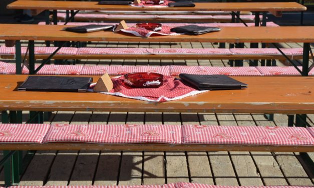 8/2018 – Výběrové řízení na pacht a provoz pohostinství (zveřejnění záměru pachtu)