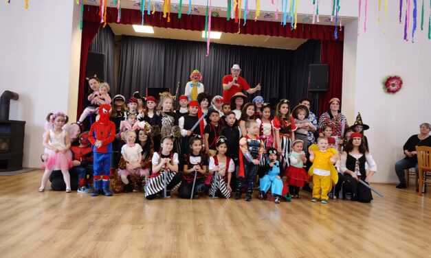 V DÍVČÍM HRADĚ PROBĚHL APRÍLOVÝ KARNEVAL
