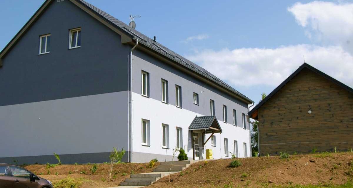 NOVÉ BYTY NA SÁDKU V DÍVČÍM HRADĚ K PRONÁJMU